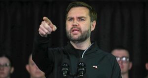 Війн в Україні - Венс в Угорщині зробив гучну заяву про українські території — Політика