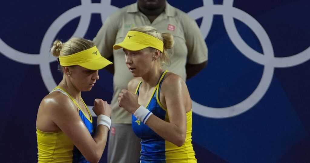 Збірна України достроково перемогла Польщу та пробилася до фінальної стадії Кубка Біллі Джин Кінг — Проспорт Збірна України достроково перемогла Польщу та пробилася до фінальної стадії Кубка Біллі Джин Кінг — Проспорт