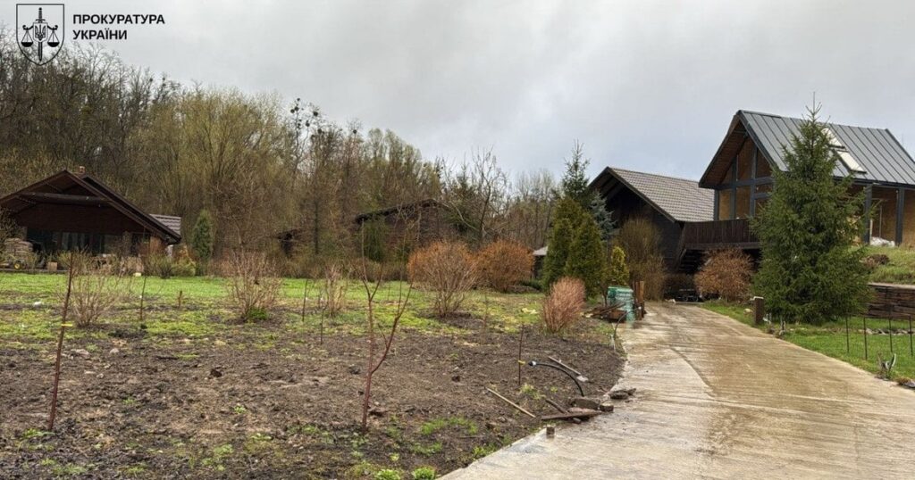 Андрій Деркач — Генпрокуратура заявила про захоплення заповідних земель у Конча-Заспі — Укрaїнa