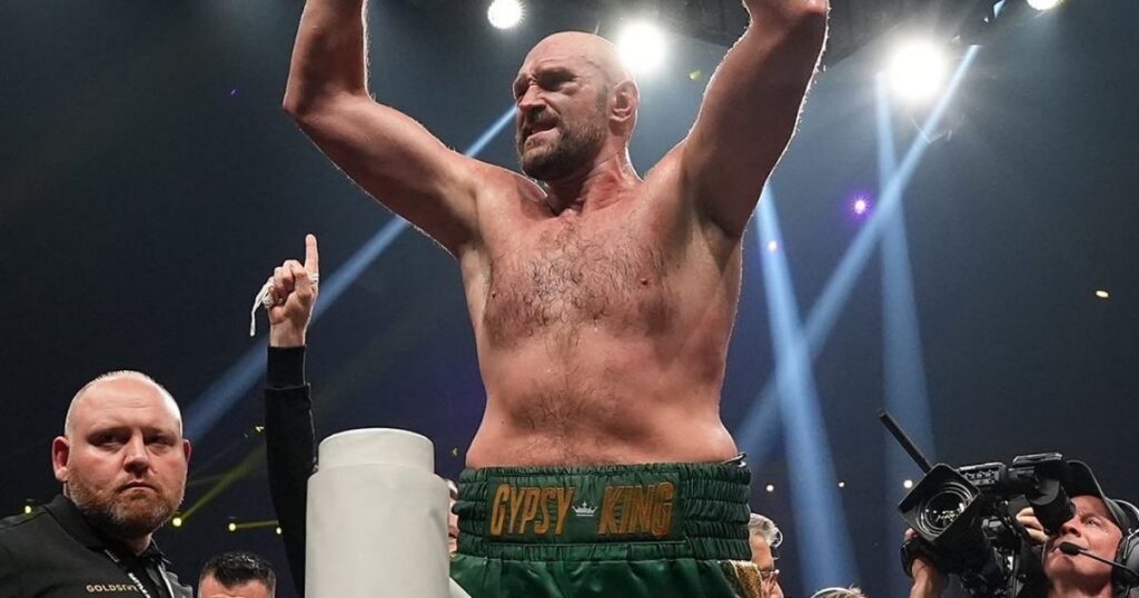 Ф'юрі повернувся в ринг і впевнено здолав росіянина