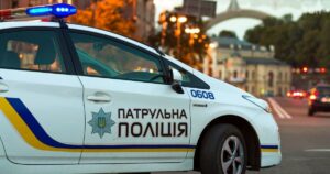 Тривога на Осокорках: Що сталося в гімназії Києва та чому евакуювали дітей