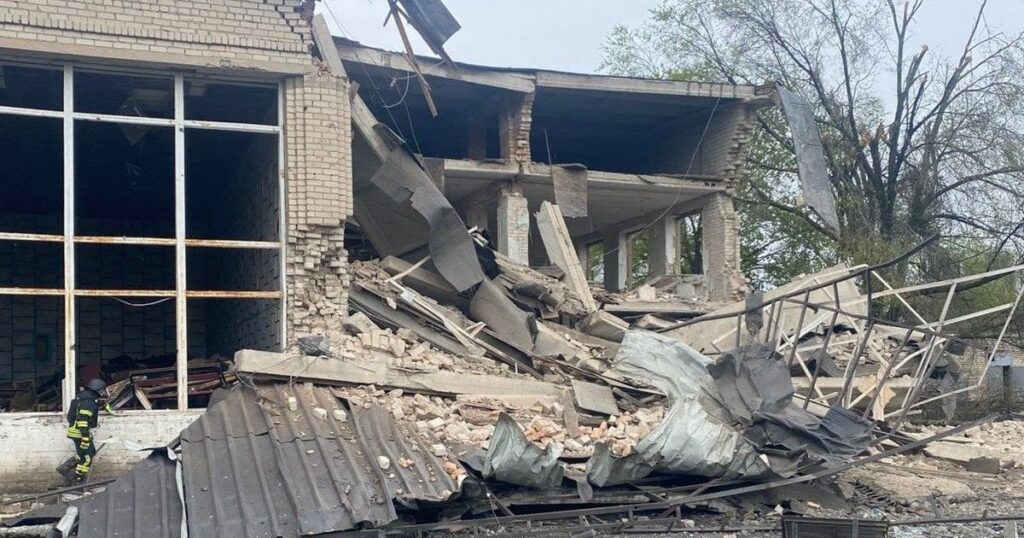 Росія завдала авіаударів по Новомиколаївці на Запоріжжі - 7 поранених — Укрaїнa