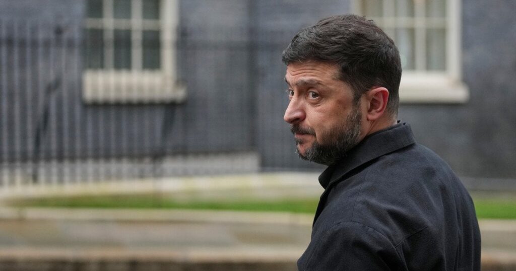 Повернення українців з-за кордону - Зеленський зробив заяву — Укрaїнa