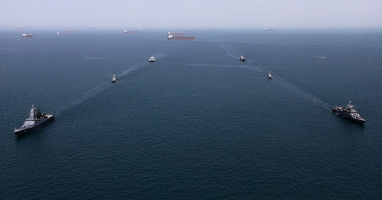 ОРМУЗЬКА ПРОТОКА ВІДКРИЄТЬСЯ: ПЛАТА ЗА ПРОХІД ТА КОШТИ НА ВІДБУДОВУ