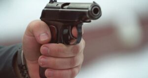 Стрілянина у Дніпрі — поліція встановила чоловіка, який стріляв з Флобера — Укрaїнa