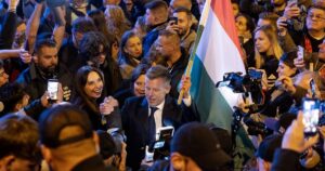 Вибори в Угорщині: Мережа вибухнула мемами про українського Мадяра та Орбана в Ростові