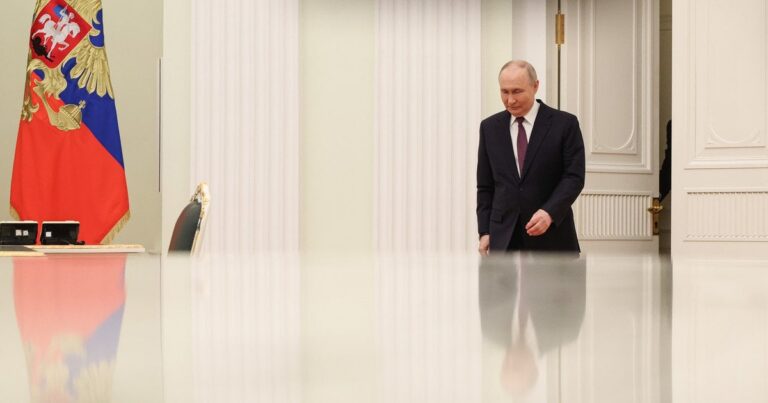 Путінський “Прорив”: Як Удари по Туапсе Розкрили Катастрофічні Наслідки для Кремля