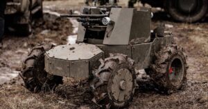 Україна замінює військових роботами: як НРК "переграють" фронт та масово нищать росіян