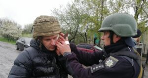 Кинув гранату у поліцію: на Дніпропетровщині затримали підривника — Укрaїнa