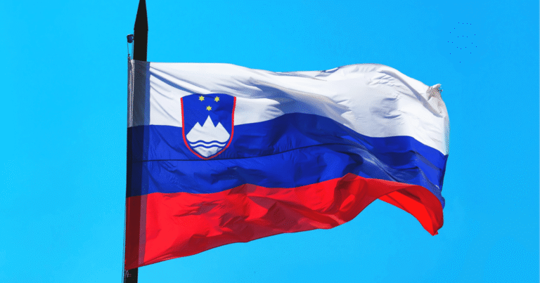 У Словенії заговорили про вихід з НАТО та перегляд санкцій проти Росії
