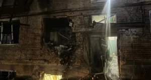 Наслідки атаки БпЛА на Суми: 14 поранених, серед них підліток та літня жінка