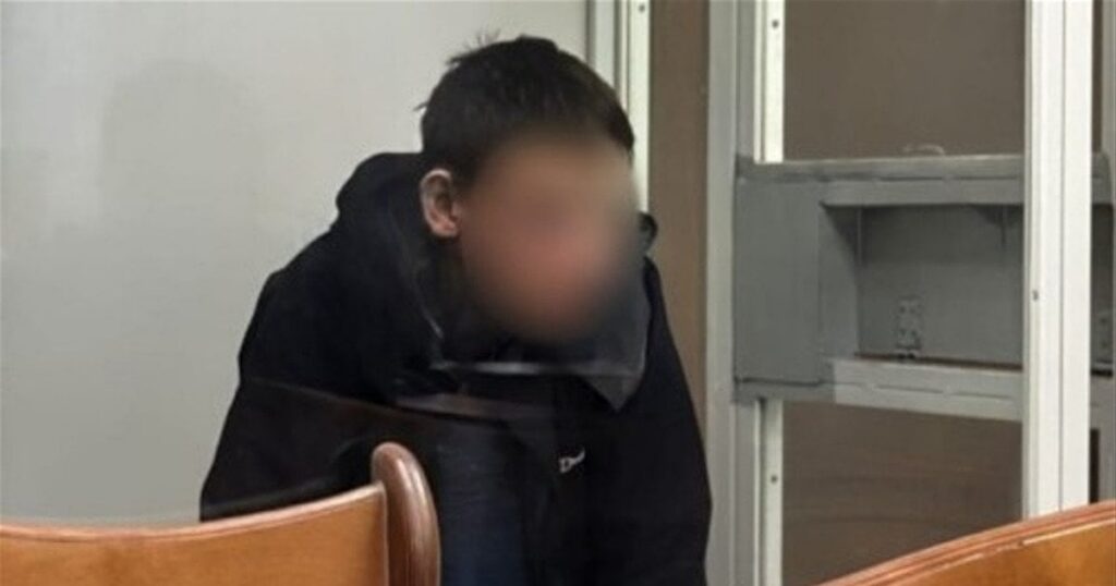 Теракт у Броварах — суд відправив під варту 17-річного організатора і виконавця — Укрaїнa