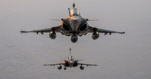 Перевірка реакції НАТО - Франція перехопила російські літаки над Балтикою - куди прямували — Світ