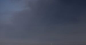 РФ вдарила балістикою по обласному центру: на місці атаки сильна пожежа, є постраждалі