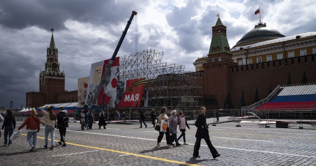 "Щоб усе було гладенько": експерт пояснив, що планує Путін на 9 травня