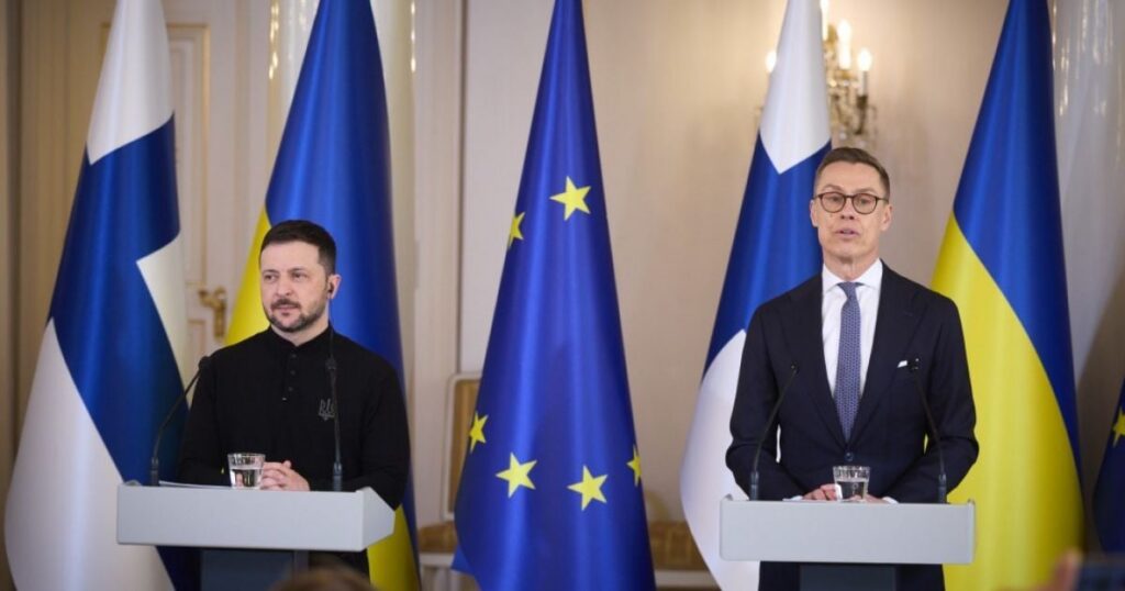 Мирні переговори з Росією — президент Фінляндії готовий представляти ЄС — Політика Мирні переговори з Росією — президент Фінляндії готовий представляти ЄС — Політика