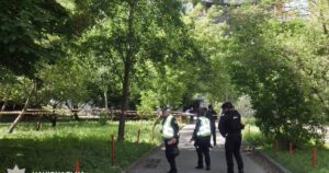 У Києві чоловік вистрілив із рушниці та випадково поранив жінку — Укрaїнa