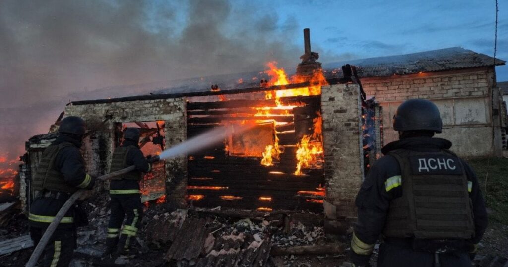 На Чернігівщині 8 травня російський дрон вбив батька і сина: деталі трагедії — Укрaїнa