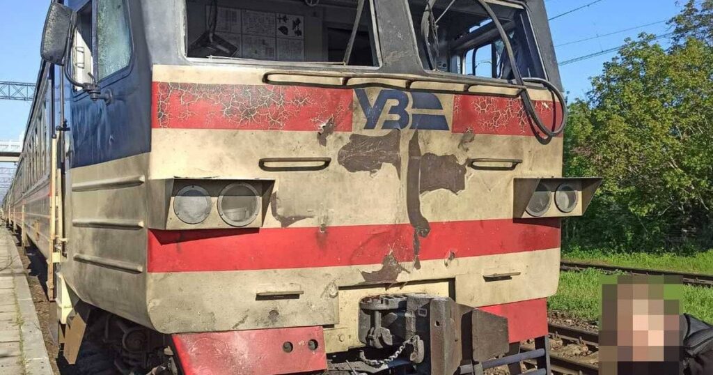 Росіяни вгатили по поїзду в одній з областей: поранені пасажири