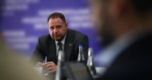 Єрмак відповів на підозру йому і поскаржився на "безпрецедентний публічний тиск"