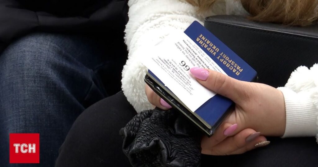 ЄС повертає українців додому: кого можуть вигнати за процедурою реадмісії ЄС повертає українців додому: кого можуть вигнати за процедурою реадмісії