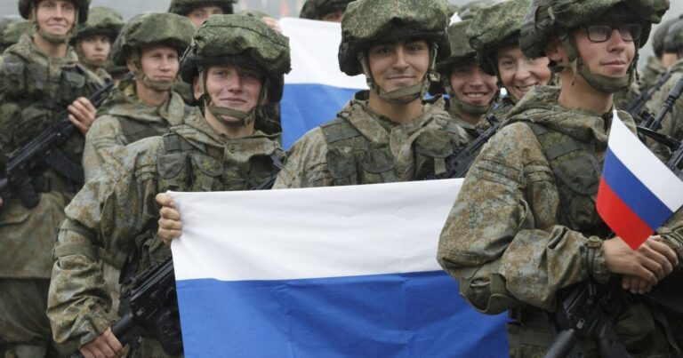 Російські шпиталі переповнені: цивільні лікарні перетворюють на військові шпиталі для поранених з України
