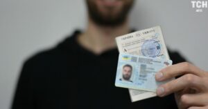 Права без "вікових обмежень", але з нюансом: ухвалено рішення, яке стосується всіх водіїв