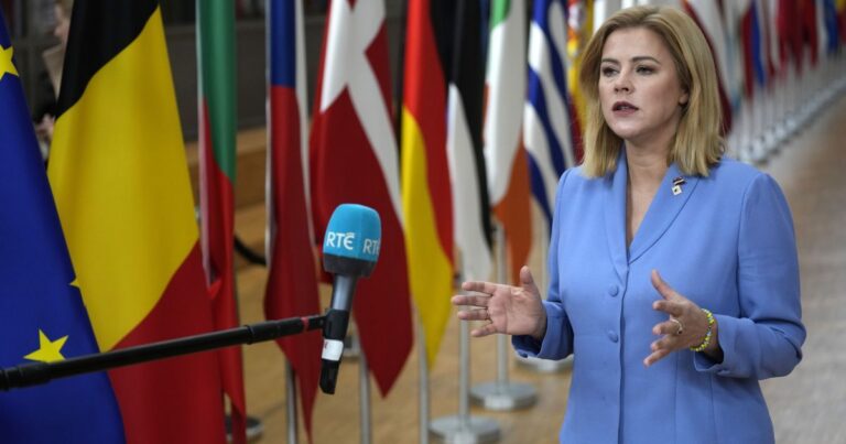 Безпілотники над Латвією: Прем’єрка вимагає пояснень від Міністра Оборони після серйозного інциденту