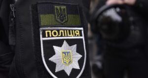 Трагедія в Сумах: Вибух біля зупинки забрав життя людини – поліція шукає відповіді