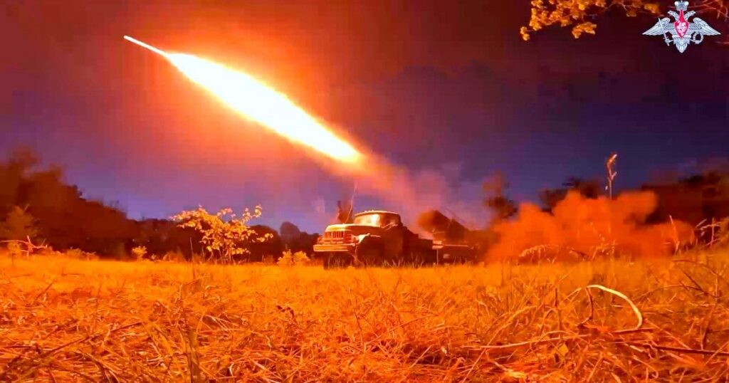 Путін зірвав і другий день власного "перемир'я": у Генштабі розповіли, де влупили росіяни Путін зірвав і другий день власного "перемир'я": у Генштабі розповіли, де влупили росіяни
