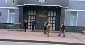 ГУЧНИЙ СКАНДАЛ: ТОППОСАДОВЦІВ НАЦПОЛІЦІЇ ВІДСУНУЛИ ВІД СПРАВ ЧЕРЕЗ ПОРНОСТУДІЇ! ЩО ВІДОМО?