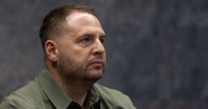ШОКУЮЧІ ВІДКРИТТЯ: Єрмак обговорював із “ворожкою” справи НАБУ та призначення Татарова — деталі скандалу!
