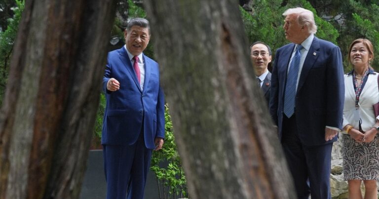 Трамп у захваті від садів Сі: троянди з Китаю для Білого дому – ексклюзивний репортаж