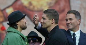 Усик – Верховен: хто фаворит бою біля пірамід? Букмекери дали відповідь!