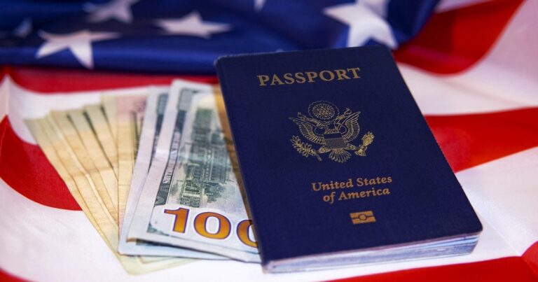 Віза до США: Українці в Канаді витратили $400 і отримали відмову — Чи варті зусилля?