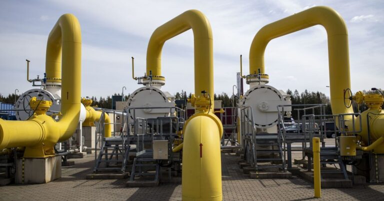 Нафтогаз під ударом: Росія атакує енергетичну інфраструктуру України, є постраждалі та перебої з газом