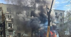 Краматорськ під вогнем: три удари за добу, загиблі та поранені – хроніка трагедії