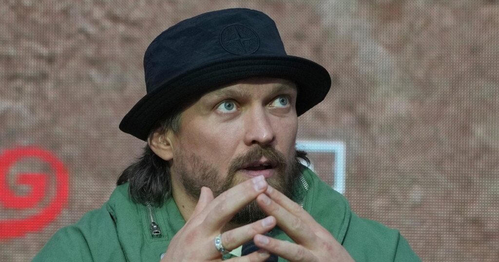 "Він втратить все": Усика попередили перед боєм з Верховеном і вказали на важливий нюанс "Він втратить все": Усика попередили перед боєм з Верховеном і вказали на важливий нюанс