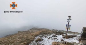 В Україні за кілька днів до літа випав сніг — де вирує негода