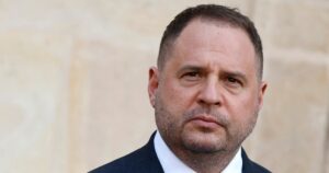Андрію Єрмаку повідомили про підозру у справі про легалізацію 460 млн грн — Укрaїнa