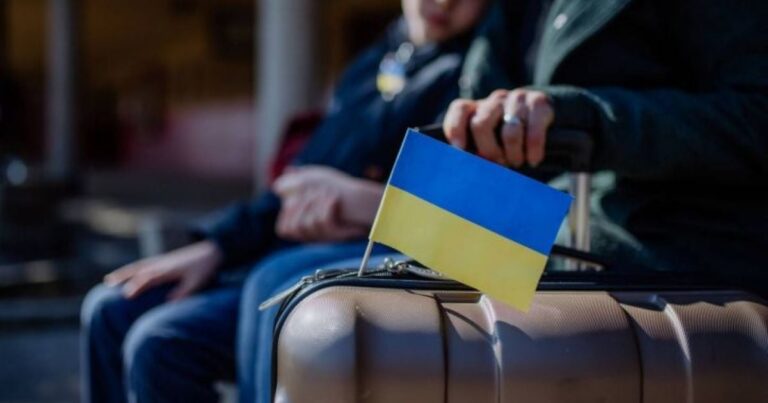 Житлова Криза ВПО: Понад 2 Мільйони Родин Чекають на Дім, Повернення Залежить від Компенсацій