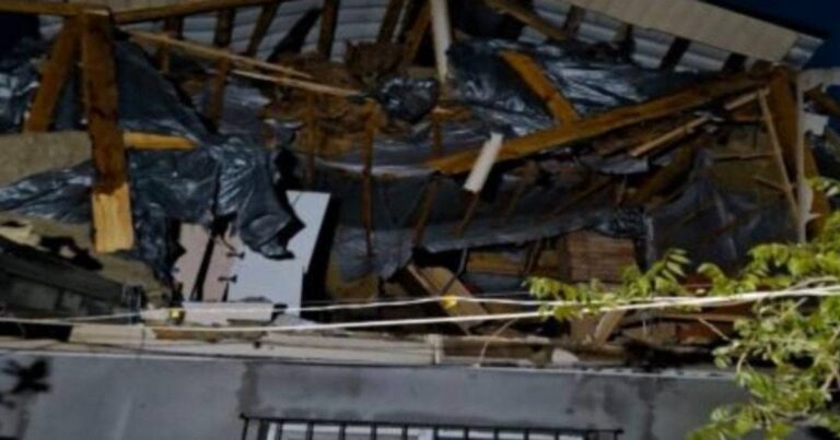 Жорстока правда Запоріжжя: російська атака залишила жінку пораненою, а домівки – в руїнах