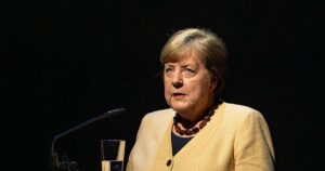 КОЛИ ЗАКІНЧИТЬСЯ ВІЙНА В УКРАЇНІ: ПОХМУРИЙ ПРОГНОЗ ВІД АНГЕЛИ МЕРКЕЛЬ ТА НАДІЇ НА МАЙБУТНЄ