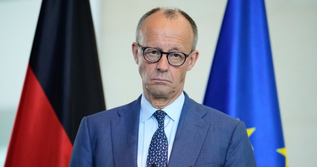 Вступ України до ЄС – план Мерца щодо членства без права голосу — Політика