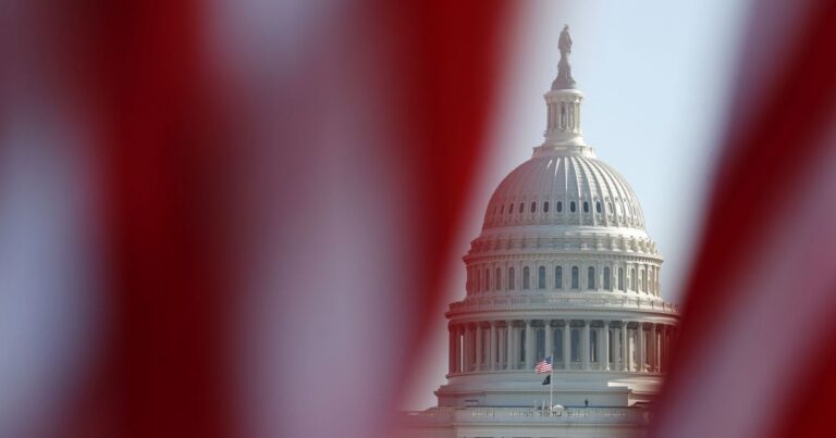 Фінансова допомога Україні від США: Конгрес натякає на зміну ролі Європи