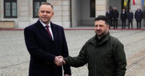 Скандал між Польщею та Україною: Навроцький хоче позбавити Зеленського ордена через УПА