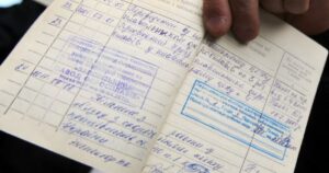 Не Втратьте Свою Пенсію: Терміновий Заклик до Оцифрування Трудових Книжок!