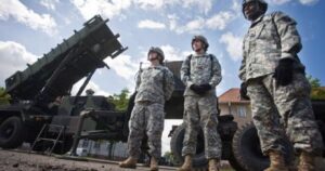 Американська Міць у Серці Європи: Польща та Литва Готові Прийняти Легіони США, Чекаючи Рішення Трампа