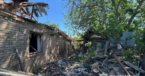 Жорстока атака РФ на Марганець: поранення цивільних, серед них – діти!
