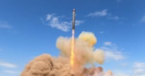 “Сармат” знову “на чергуванні”: Чи справді нова ядерна зброя Росії готова до бою?